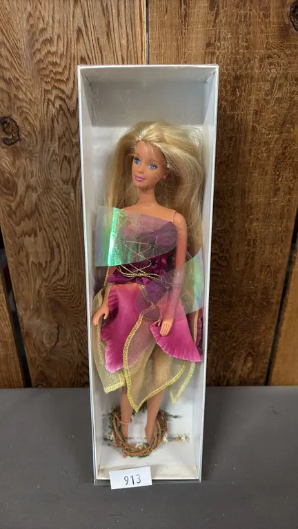 VINTAGE BARBIE IN FAIRY OUTFIT