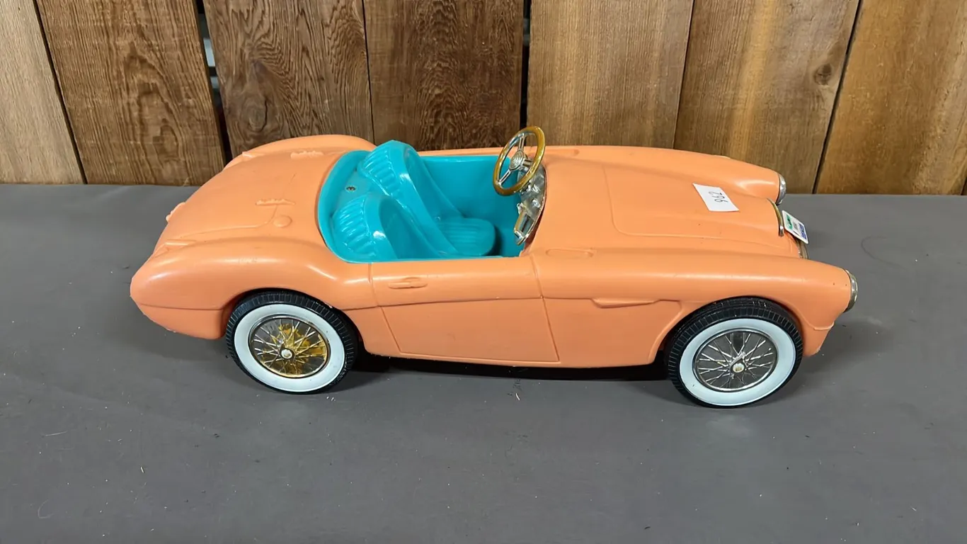 VINTAGE 1962 BARBIE AUSTIN-HEALEY SPORTS CAR