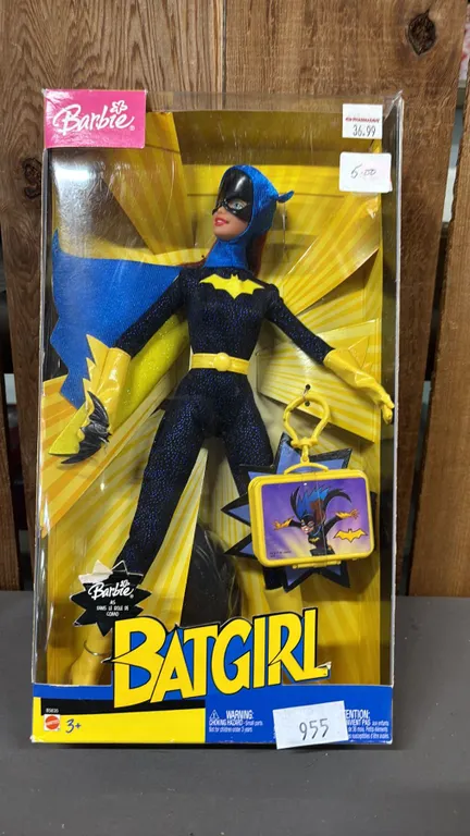 VINTAGE BARBIE AS BATGIRL *IN ORIGINAL BOX*