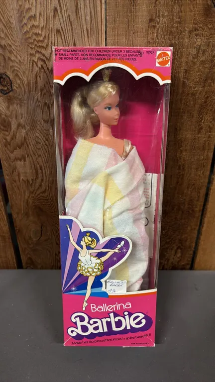 VINTAGE 1976 BALLERINA BARBIE *IN ORIGINAL BOX*