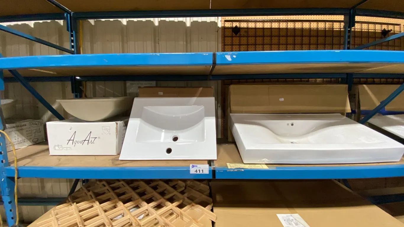 3 WHITE PORCELAIN SINKS APPROX 35.5" X 19.5", 23.5" X 18" & 18" X 13.5"