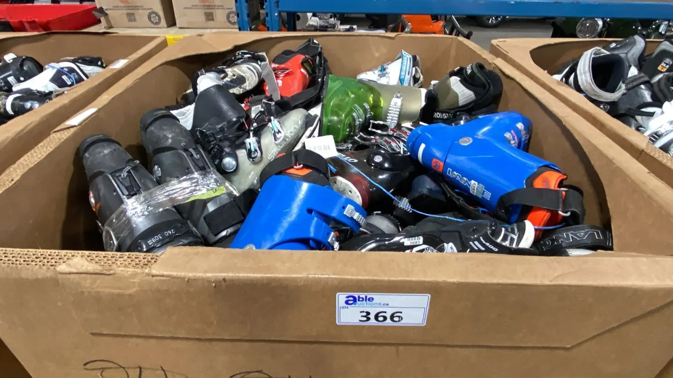 PALLET CRATE OF APPROXIMATELY 50 ASSORTED PAIRS OF SKI BOOTS *MUST TAKE ALL ON PALLET, PALLET CRATE
