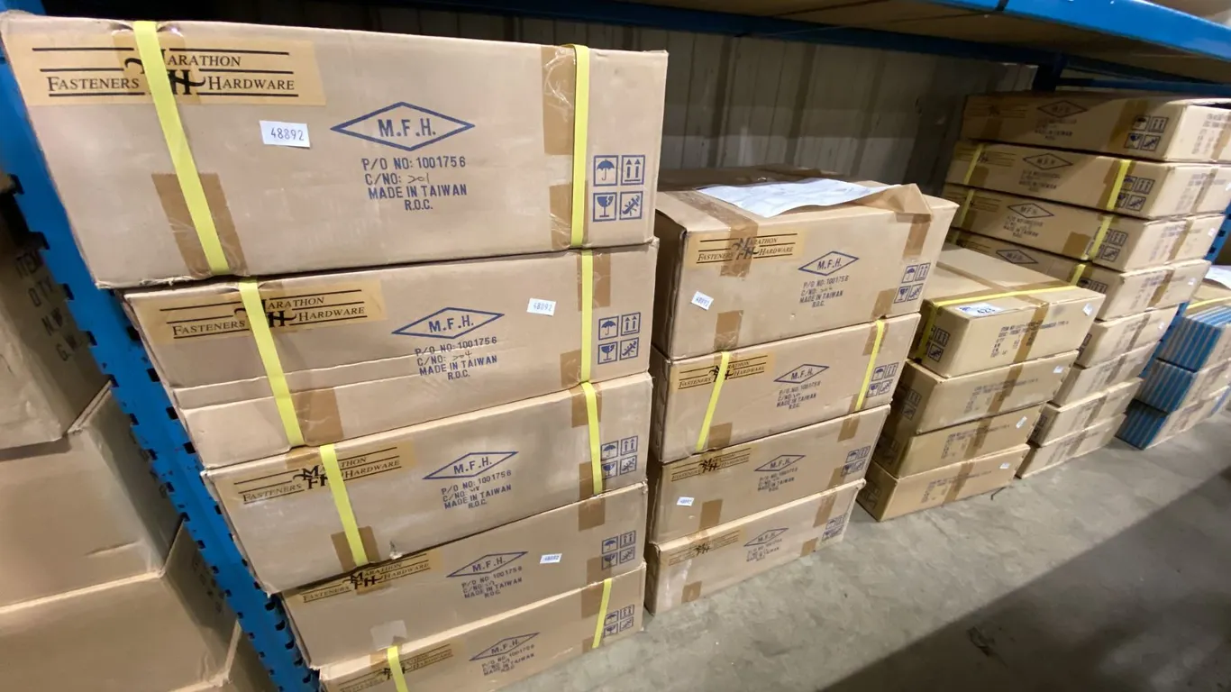 8 CASES OF 150MM FRONT PULL OUT BASKETS, 13 CASES OF FRONT PULL OUT ORGANIZERS