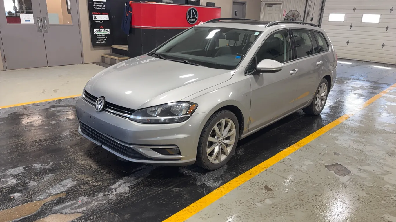 2019 Volkswagen Golf SportWagen S 4Motion