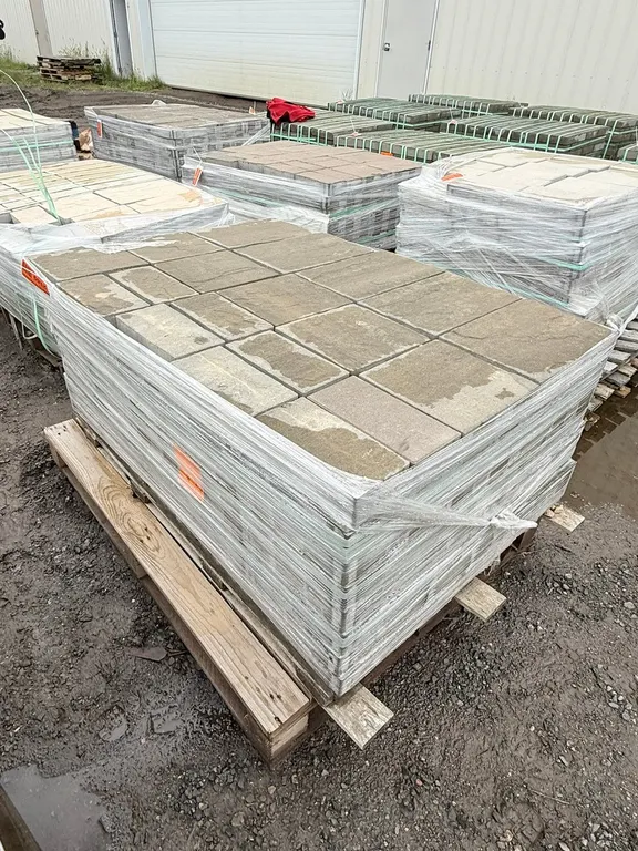 89.96 Sq. Ft. (152-Pieces) Tahoe Glacier Creek Pavers