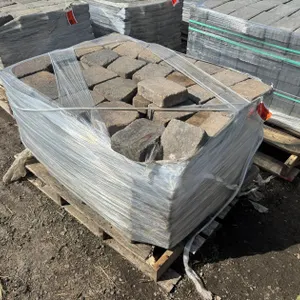 89 Sq. Ft. Lamont Circle Interlock Landscape Pavers
