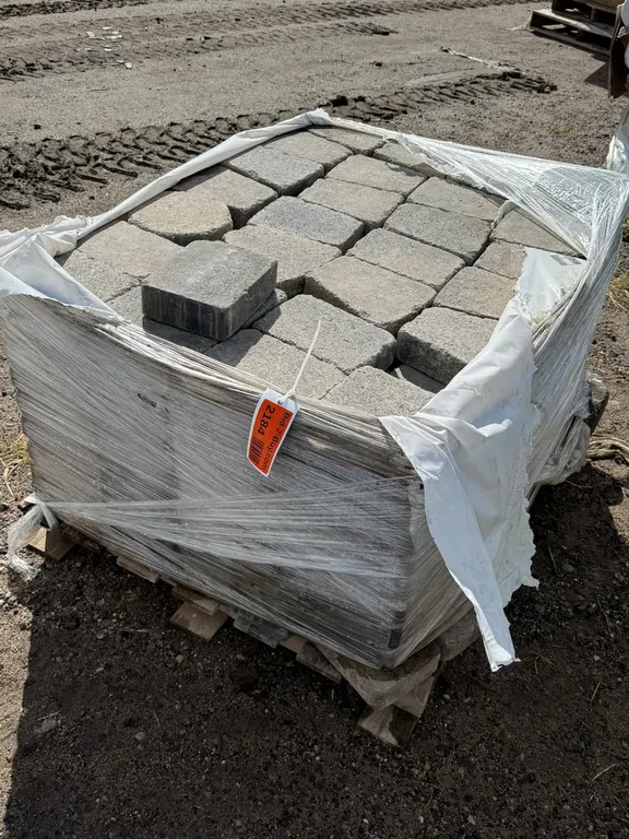 Approx (252) Grey LaMont Circle Pavers
