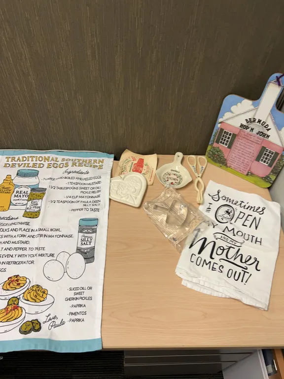 Kitchen Decor, Cookie Molds, Towels, and Utensils