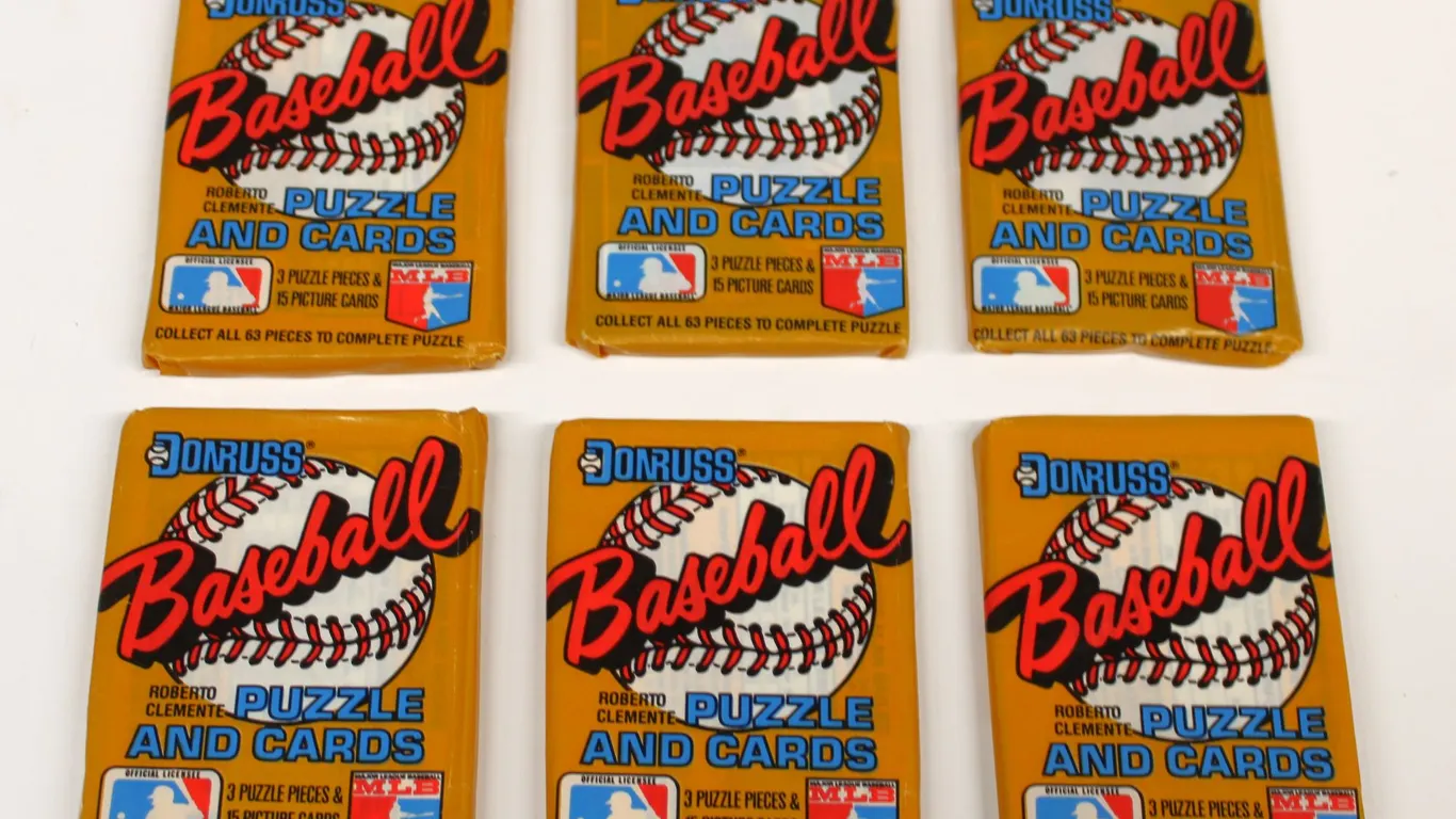 Six Donruss Baseball Puzzle and Cards Packs