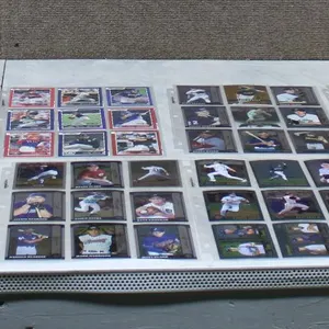 Baseball Cards Binder Pages w/ Griffey, Biggio, Piazza