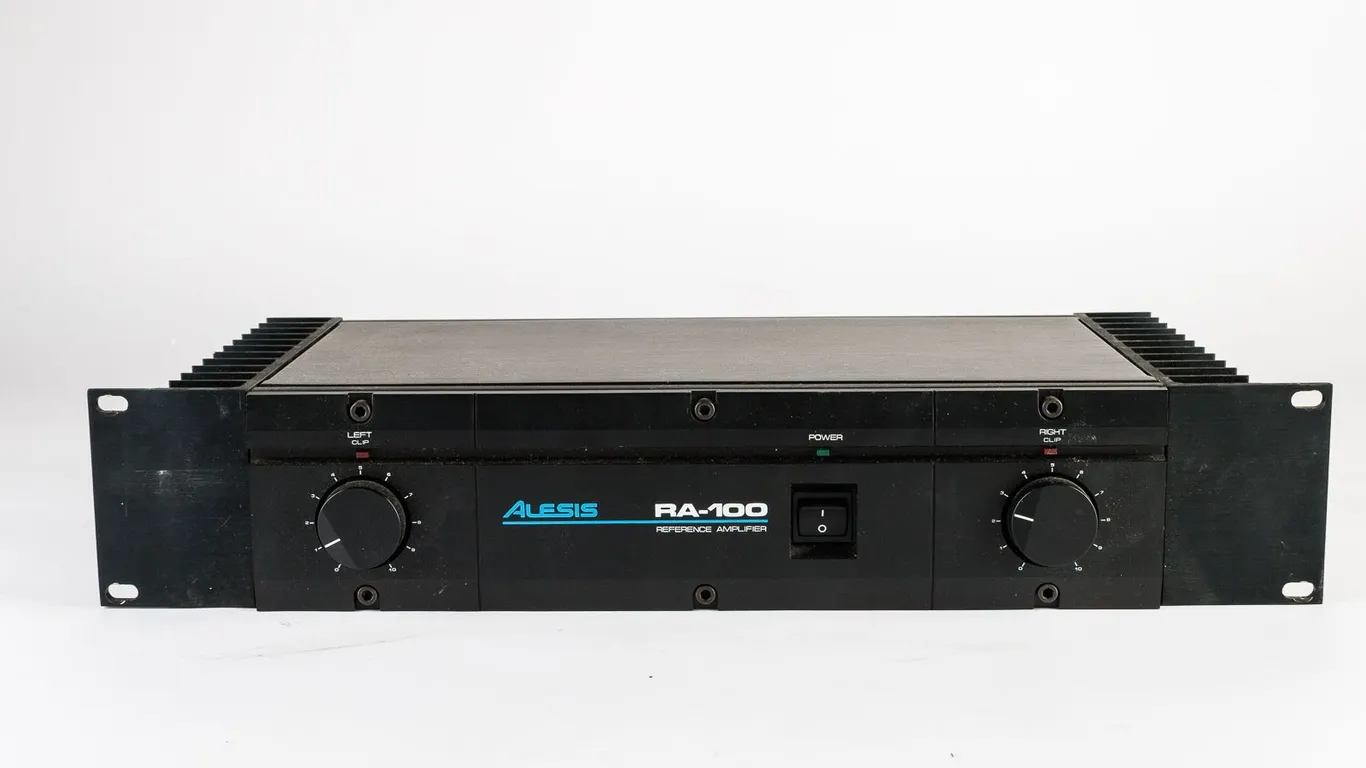 Alesis RA-100 Reference Amplifier