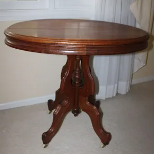 Victorian Oval Parlor Table