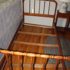 Spindle Wood Bed