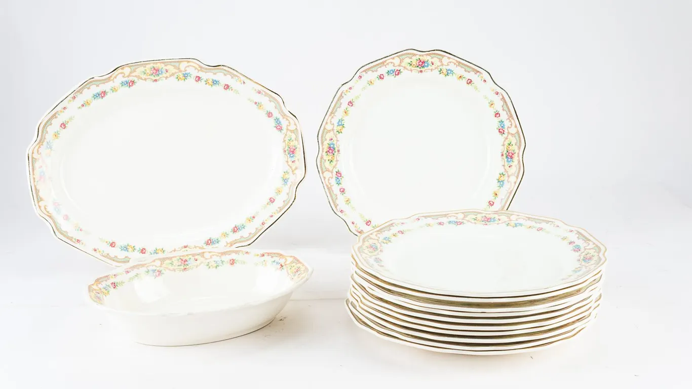 Vintage 1930s Mount Clemens Pottery Mildred Floral Dinnerware