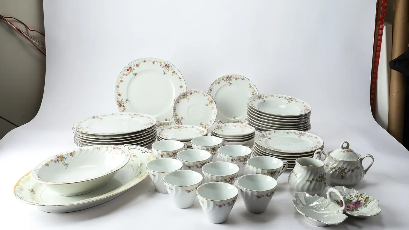 Harmony House Picadilly Serving Set