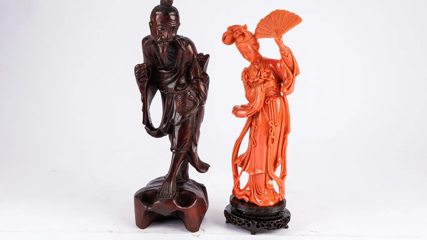 A Pair of Vintage Asian Figurines. A Wooden Man & Maiden Lady!
