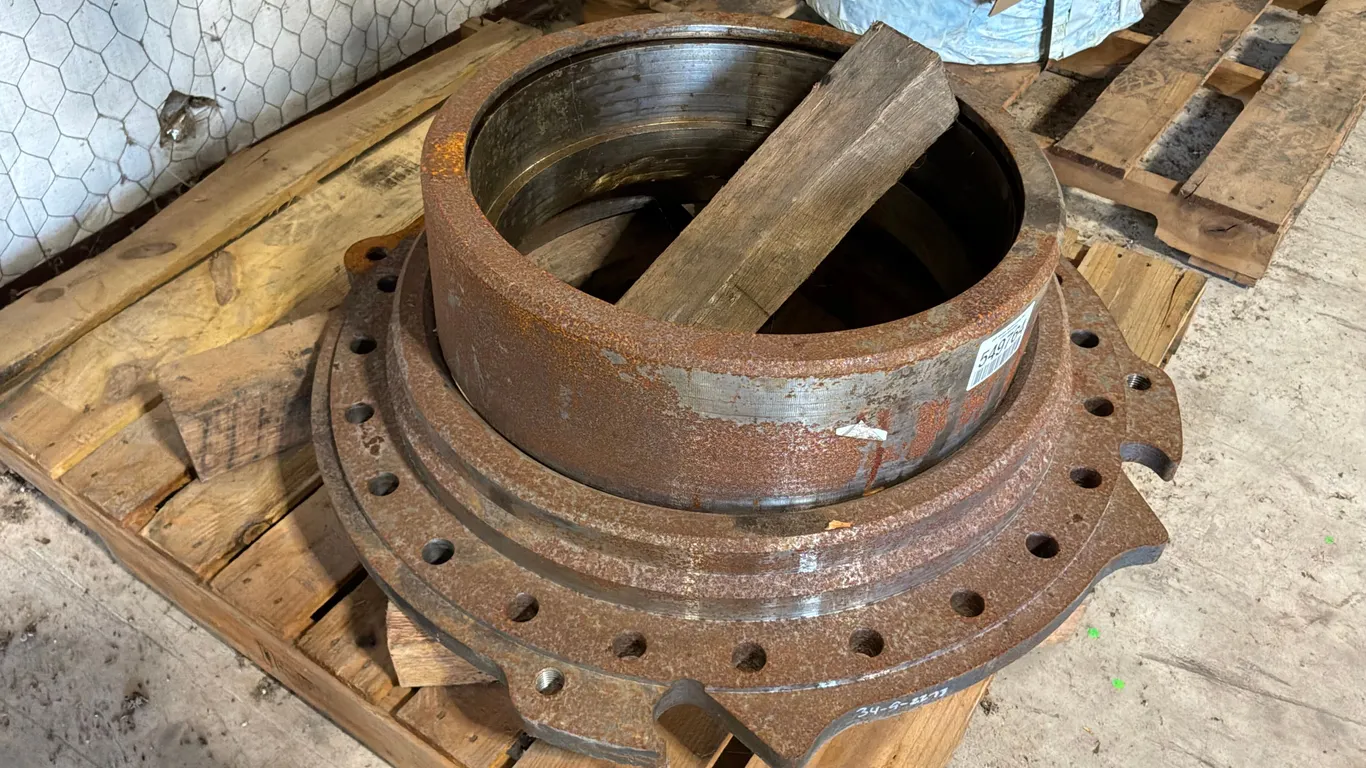 CATERPILLAR HEADER BEARING RETAINER