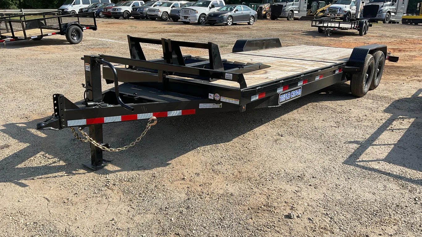 UNUSED 2027 TRIPLE CROWN TRAILERS, INC EUX2414K EQUIPMENT TRAILER VIN: 1XNBE2429V2052084