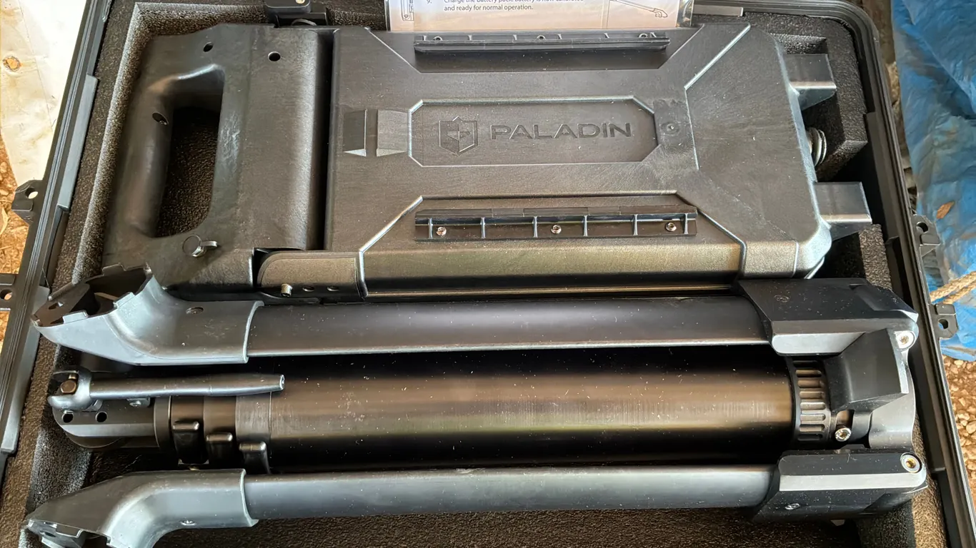 UNUSED PALADIN CLU10K 10K ,5K,1K, LUMEN PORTABLE LED LIGHT