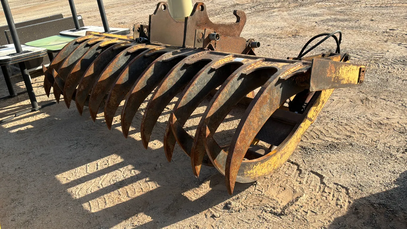 DUAL CYLINDER GRAPPLE