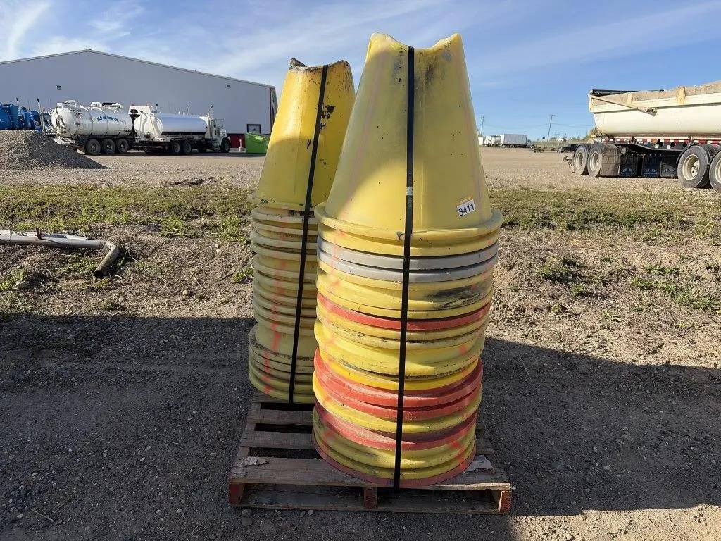 Pallet with Pipe Cones