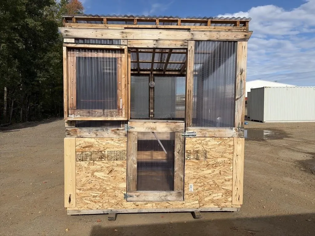 Green House 8 Ft x 8 Ft