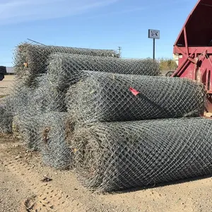 Chain Link Fencing - Approx 840 Ft