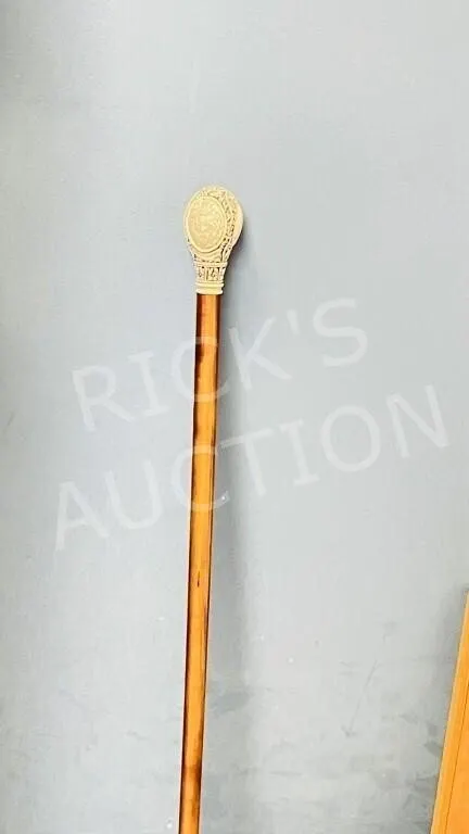 walking stick w/ ornate resin handle - 36.5" long