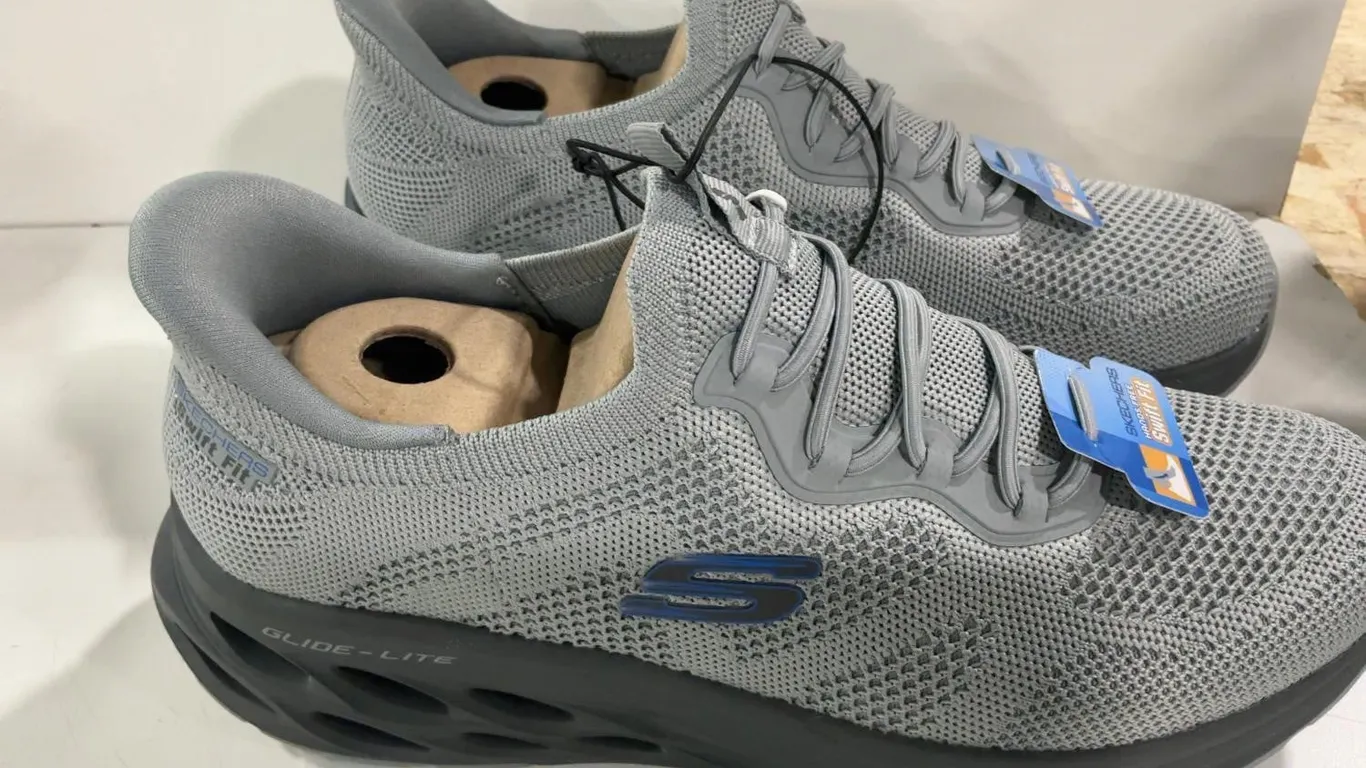 Skechers Glide-Lite Swift Fit Gray Sneakers