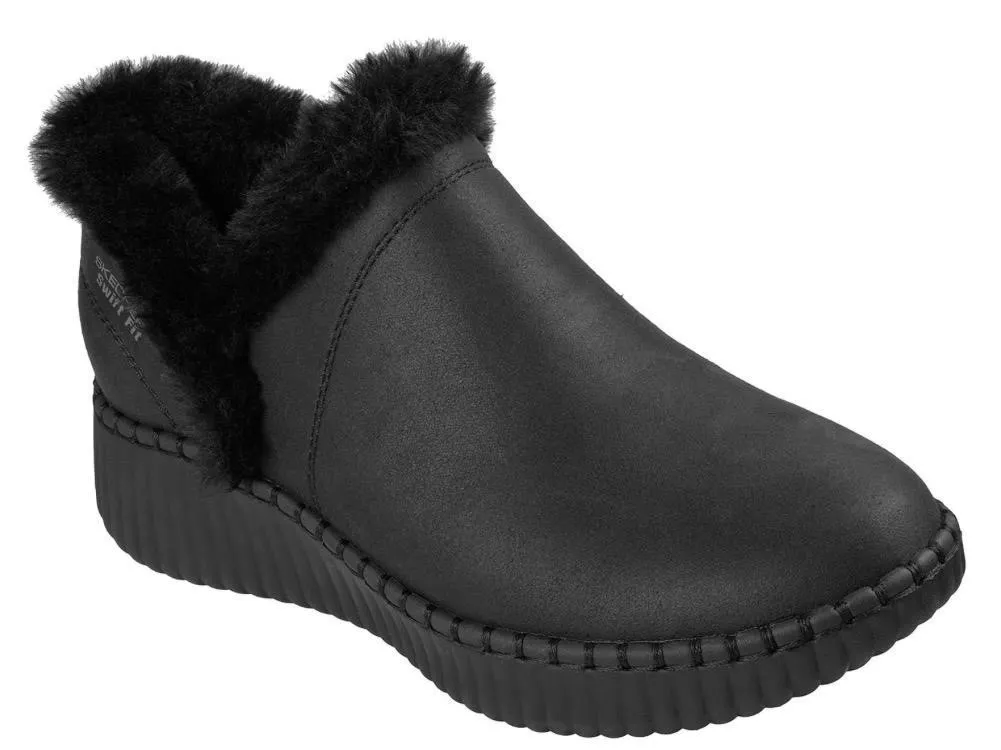 Skechers Cozy Swift Fit Boot Size 9
