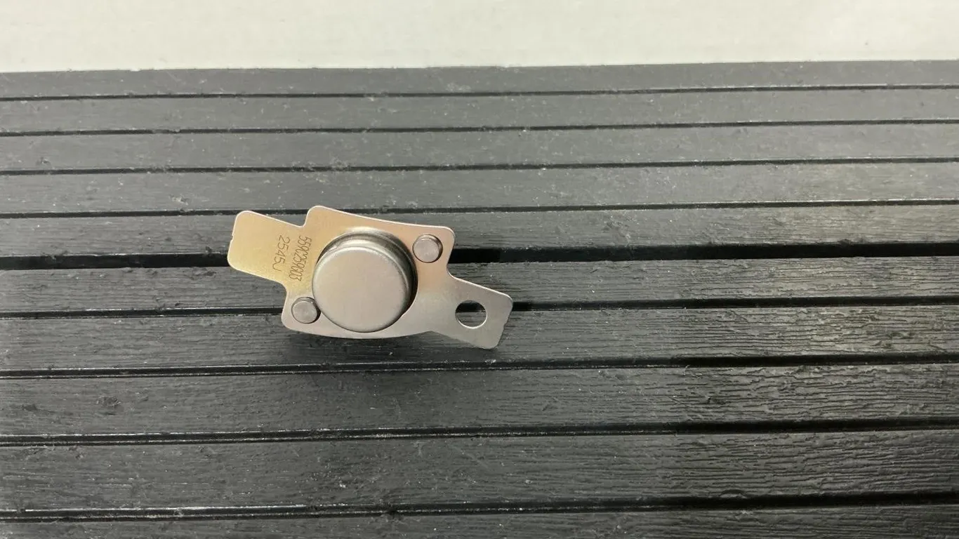 Thermal Limit Switch Sensor 559C259603 Silver