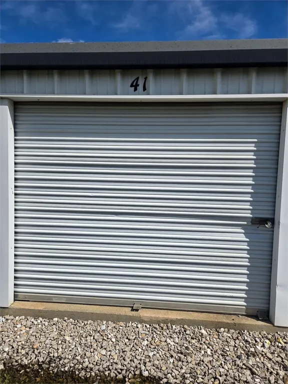 Unit 41 at Centerville Ia