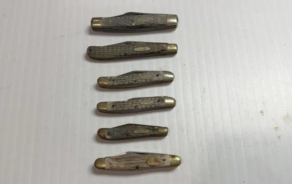 Set of Gray Knives