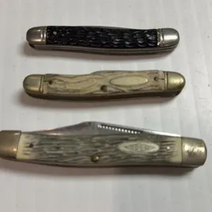 3 Pocket Knives