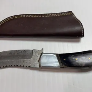 Demaska knife