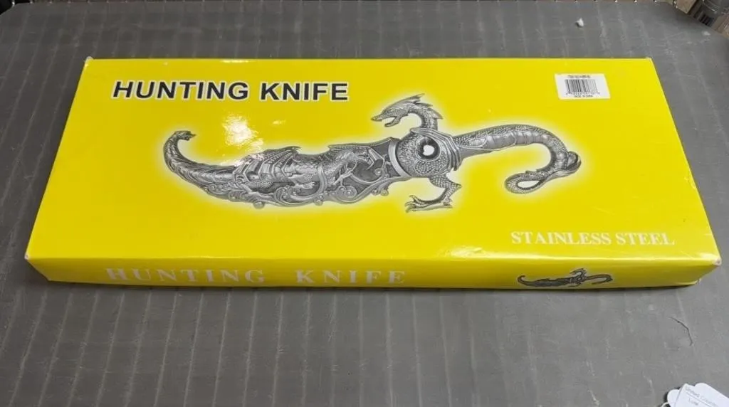 Stainless Steel Hunting Knife Dragon Motif