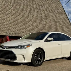2016 Toyota Avalon XLE