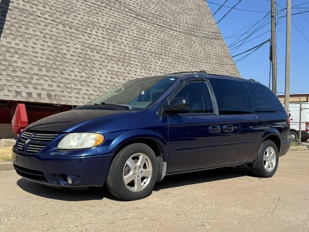 2005 Dodge Grand Caravan SXT