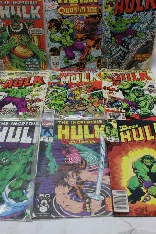 Incredible Hulk Comic Book Lot (11 Issues)