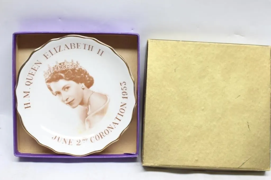 HM Queen Elizabeth II 1953 Coronation Plate,