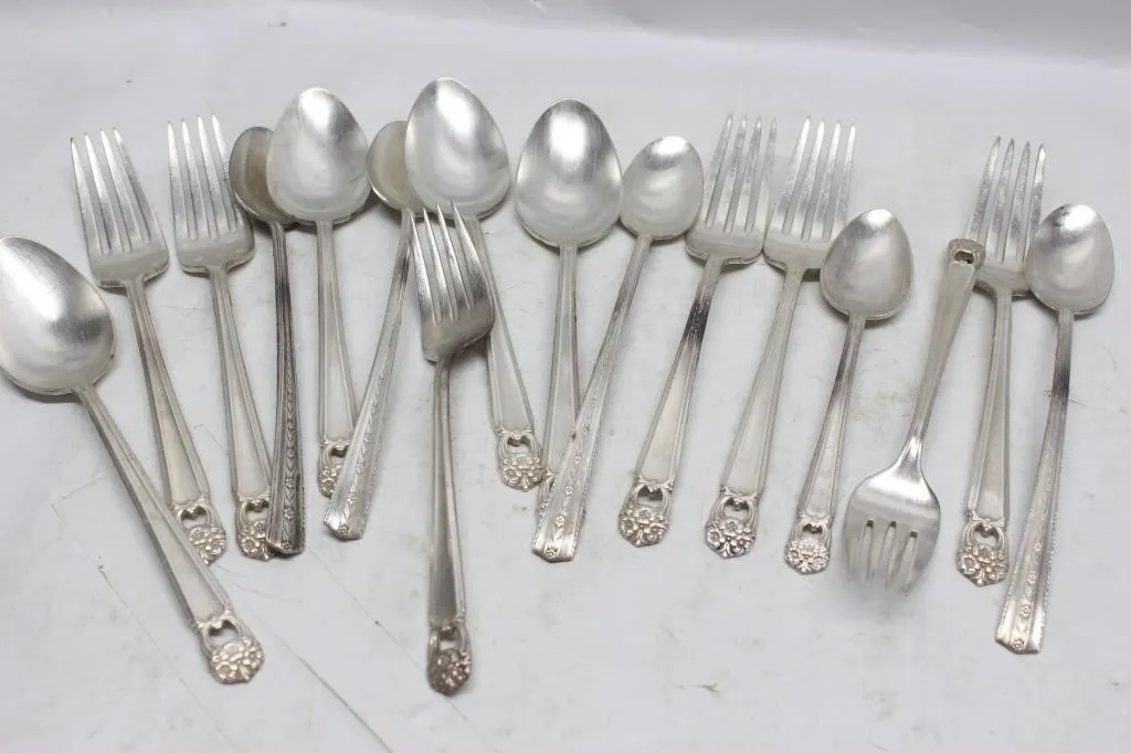 Silver-Plate Flatware Set – Forks & Spoons