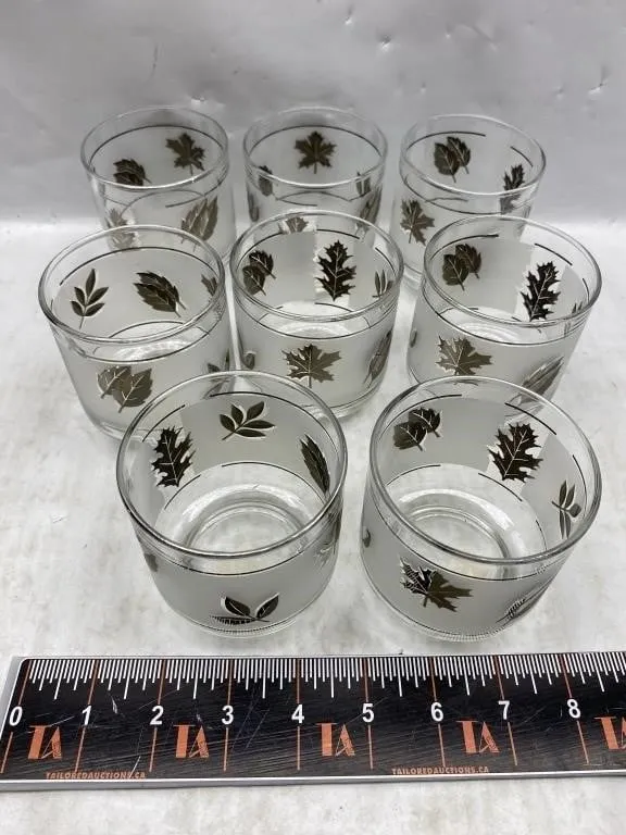 Frosted Leaf Glasses & Glassware Lot