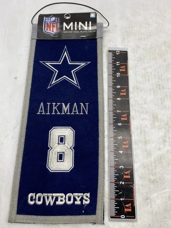 NFL Mini Cowboys Aikman #8 Wool Felt Banner