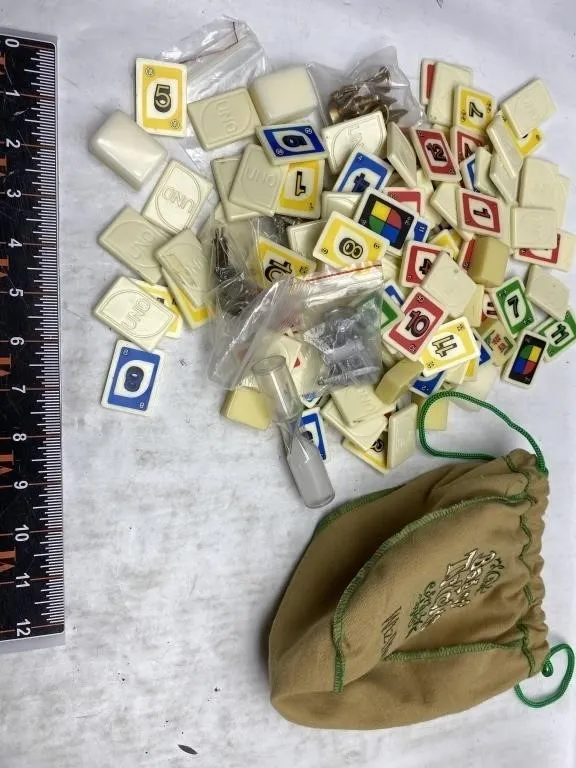 Uno cards, mahjong tiles, drawstring pouch & misc