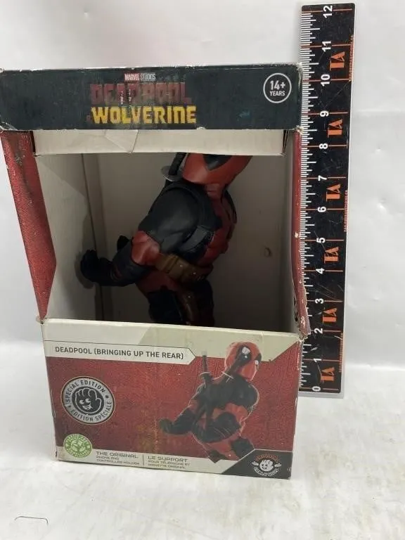 Deadpool & Wolverine "Bringing Up the Rear" Phon