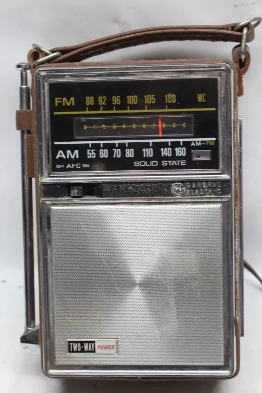 General Electric Two-Way Power AM/FM Transistor
