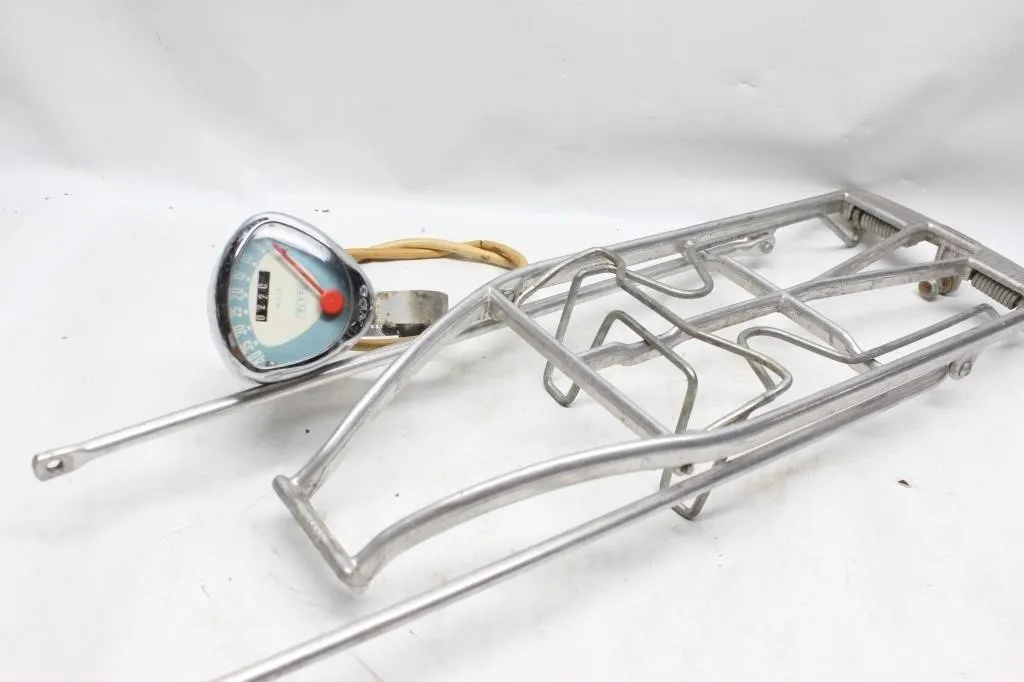 VDO Flyte Speedometer & Rear Bike Rack