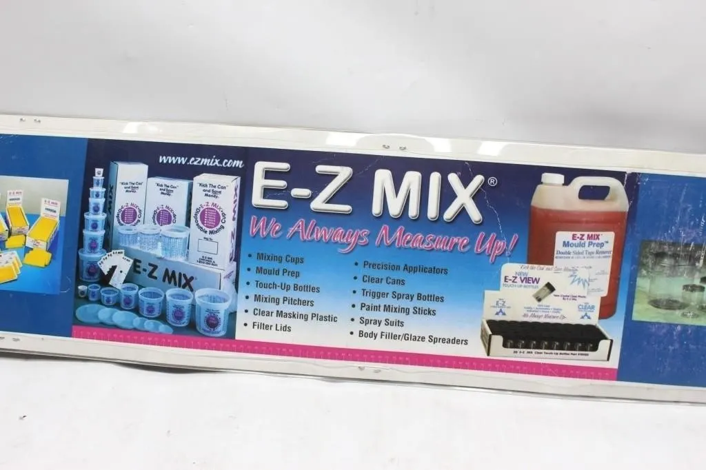 E-Z Mix Colormate Holder w/ 25 Magnets