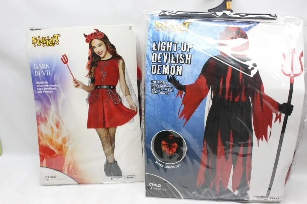 Spirit Halloween Dark Devil & Light-Up Demon