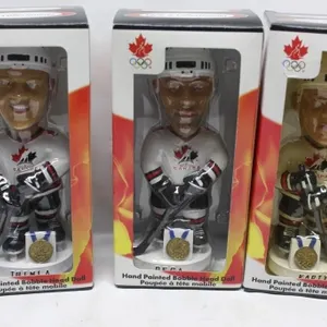 Team Canada Olympic Hockey Bobblehead Dolls (3)